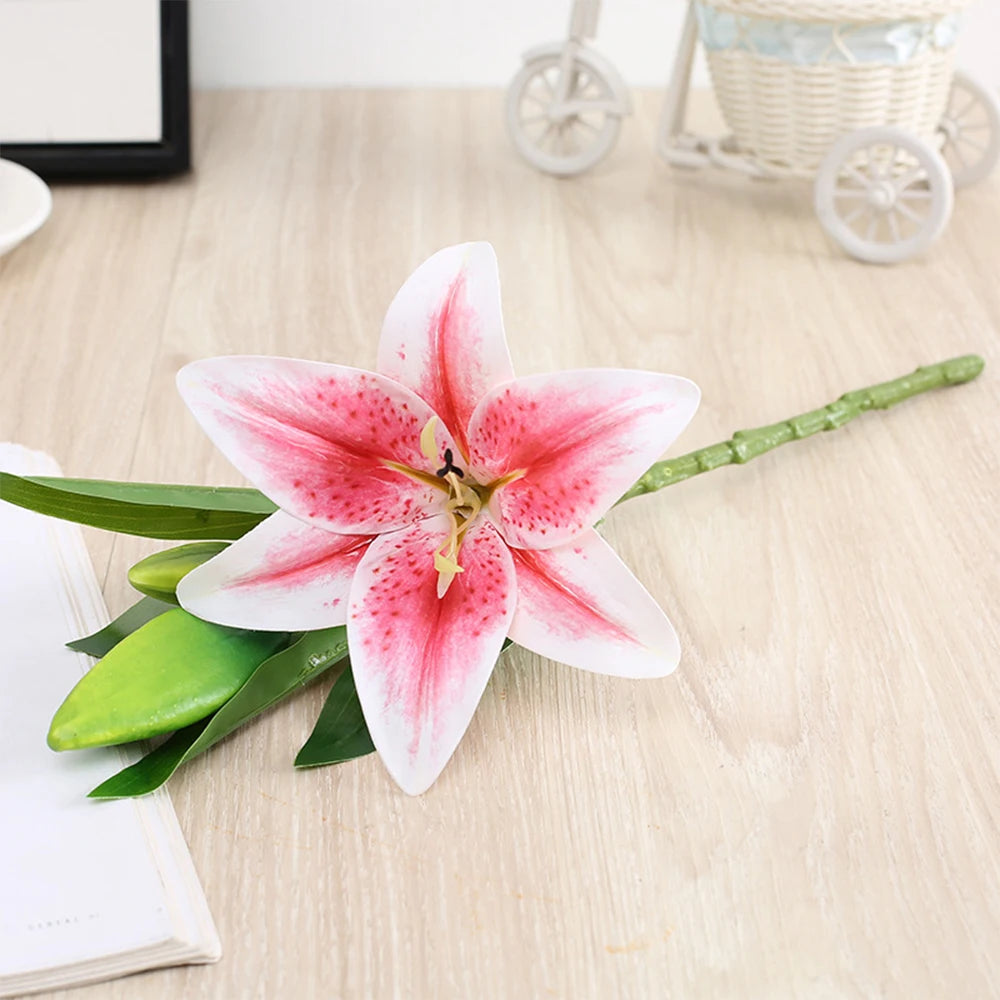 Plantes à fleurs artificielles (2 branche de lys et 1 bourgeon)