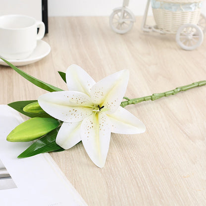 Plantes à fleurs artificielles (2 branche de lys et 1 bourgeon)